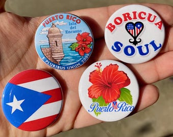 Conjunto de 4 botões de 1,5" do Orgulho de Porto Rico | Pins do Orgulho Latino | Cultura Latina | Conjunto de Pins com Ideia de Presente Exclusivo Boricua Soul Porto-riquenho