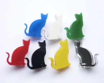 Mini Cat Sitting Brooch