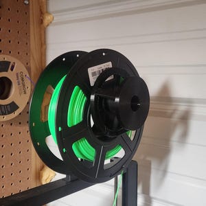 Quick Change Filament Spoil Retainer