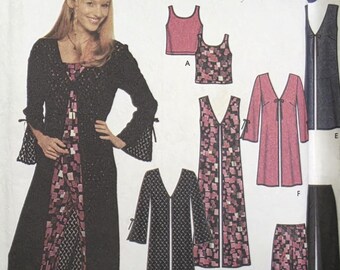 Patrón de costura sin cortar Simplicity 7184 para abrigo o chaleco, top de punto y pantalones para jóvenes, tallas 7/8-15/16