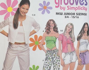 Patrón de costura Simplicity 9509 sin cortar: pantalones o shorts, top de punto y cárdigan, tallas junior 3/4-9/10.