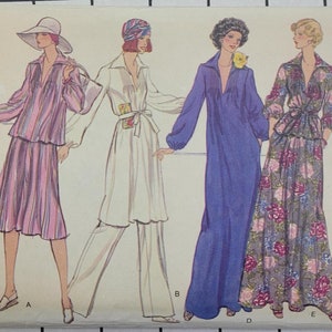 Vintage 70s Vogue Sewing Pattern 9431 Misses Caftan Dress, Top, Tunic, Skirt, & Pants Size 10 Bust 32.5 Partially Cut/Complete