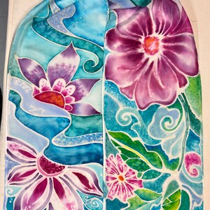 Hawaiian-Style Flower Silk Scarf Bild 1