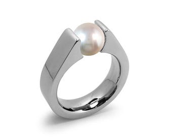 AMORE High mounting ring with tension set white pearl in stainless steel