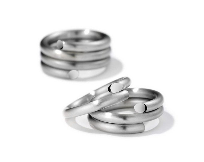 LOOP spiral rod ring in stainless steel by Taormina Jewelry