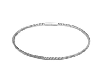 Cable necklace with bayonet twist clasp in stainless steel, 3mm. By Taormina Jewelry