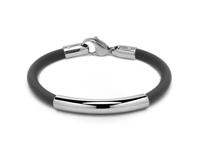 Tubular black rubber bracelet with curved element in stainless steel, 5mm. By Taormina Jewelry