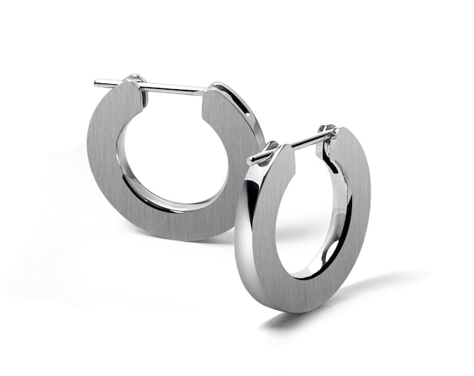 ABBRACCI Round flat hoop earrings in stainless steel by Taormina Jewelry