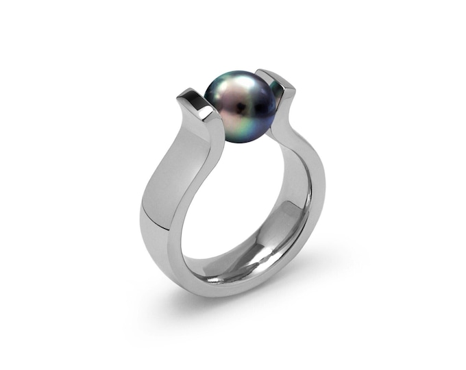 LYRE High setting ring with tension set black pearl in stainless steel by Taormina Jewelry