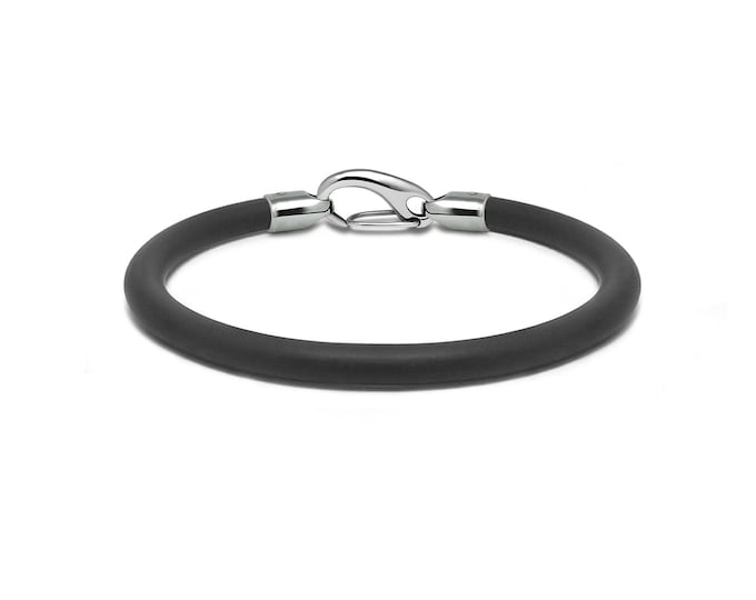 Tubular black 5mm rubber bracelet with a snap hook lanyard carabiner clasp in stainless steel by Taormina Jewelry
