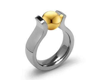 LYRE High setting ring with tension set Gold sphere in stainless steel