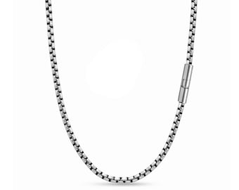 ‣ Chain Necklaces