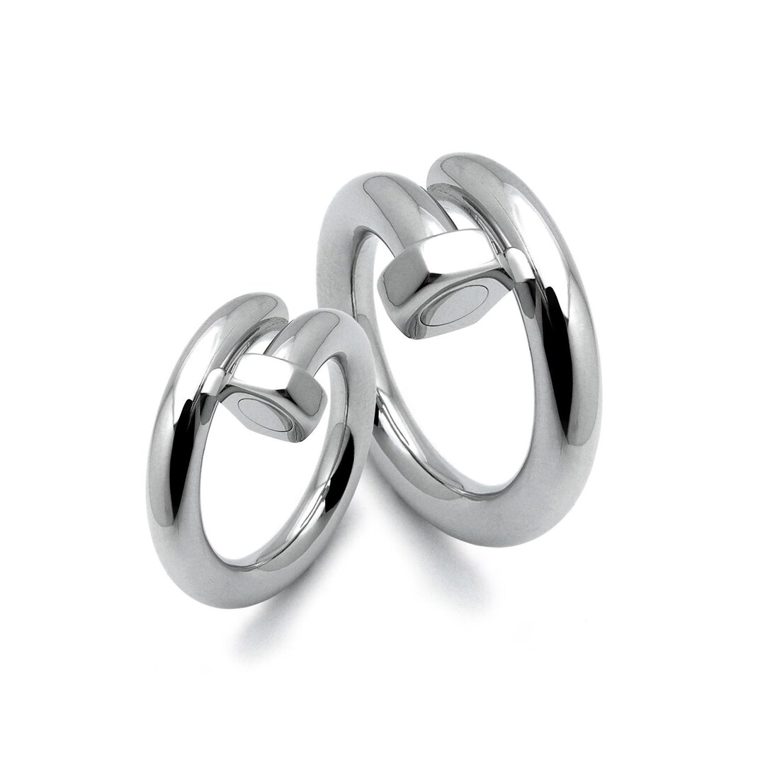 Dado Rind DADO Hex Bolt Bypass Ring in Stainless Steel by Taormina Jewelry - Etsy
