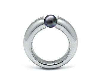LUNA tapered rounded ring with tension set black pearl in stainless steel by Taormina Jewelry