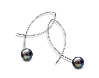 FILO Black Pearls drop thin wire earrings in stainless steel