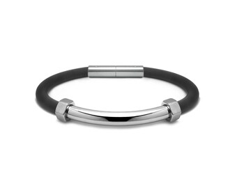 Tubular 5mm black rubber bracelet with curved element, hex nuts details & bayonet clasp in stainless steel