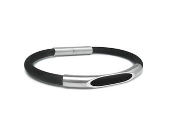 Tubular 5mm black rubber bracelet with see through tube element in stainless steel