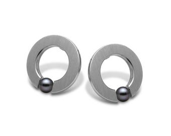 Tension Set Black Pearl O-Ring Stud Earrings | Flat Brushed Stainless Steel | Abbracci