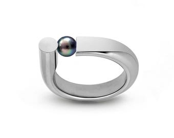 Tension Set Black Pearl Ring | Flat‑Top Tubular Off‑Center Stainless Steel | Portante Design