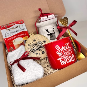 Christmas Gift Box, Holiday Gift Box, Gift Box for Her, Cozy Gift Box, Noel Gift Set, Greetings Gift Box, Care Package for Her, Noel Vibes