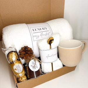 Gift for Her, Cozy Gifts, Birthday Gift Box, Hygge Gift, Coffe Lover Gift Set, Self-Care Gift for Her, Holiday Gift Idea, Winter Gift