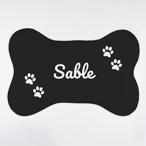 Personalisierte Hundematte Name Haustier - Knochenform