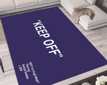 Keep Off, Keep Off-tapijt, Keep Off-blauw, blauw tapijt, kleurrijk tapijt, jongenskamertapijt, meisjeskamertapijt, cadeau voor verjaardag, modern tapijt, populair tapijt
