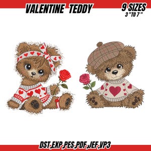 Peut inclure: Deux ours en peluche de dessin animé, l'un avec un nœud et l'autre avec un chapeau, tenant des roses. Ils portent des pulls avec des motifs de cœur. L'image comprend le texte "VALENTINE TEDDY" et "9 SIZES 3" TO 7"", ainsi que des abréviations de type de fichier.