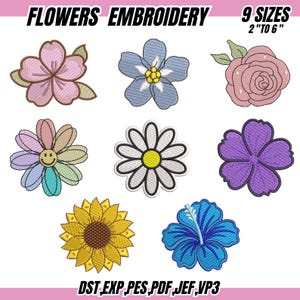Op de afbeelding: Een verzameling van negen geborduurde bloemmotieven in verschillende kleuren, waaronder roze, blauw, paars, geel en wit. De tekst "FLOWERS EMBROIDERY" en "9 SIZES 2" TO 6"" worden bovenaan weergegeven. De bestandstypen DST, EXP, PES, PDF, JEF en VP3 staan onderaan.