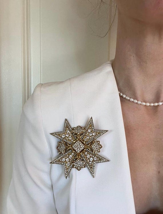 Kenneth Jay Lane Crystal Star Brooch: 1960s Vinta… - image 2