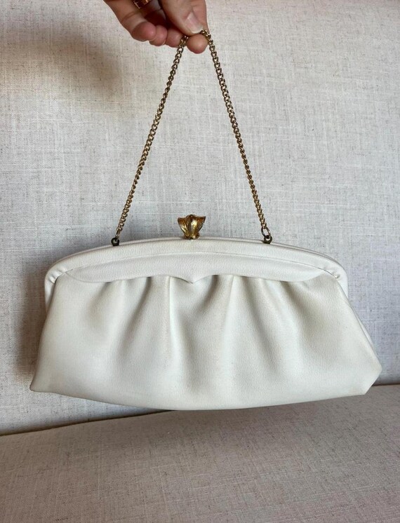 Camara Clutch White