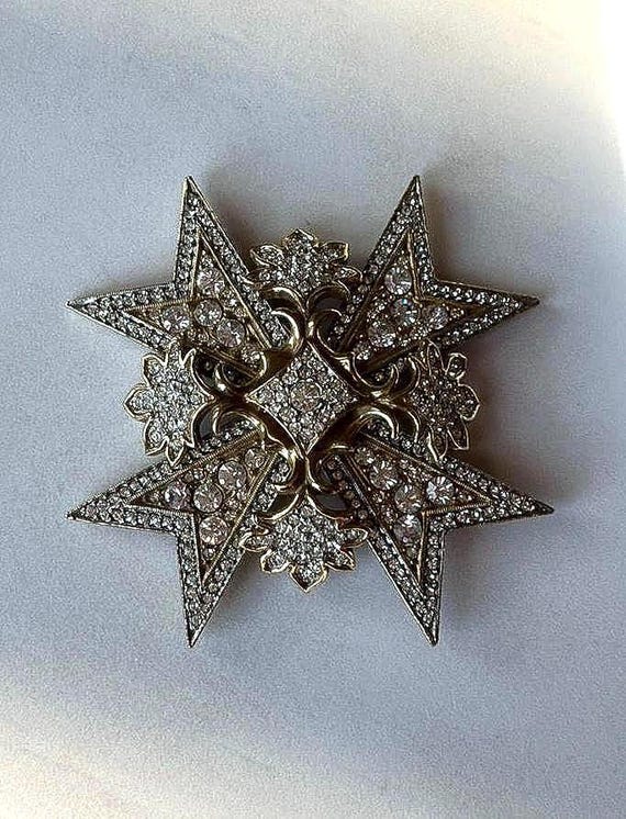 Kenneth Jay Lane Crystal Star Brooch: 1960s Vinta… - image 5