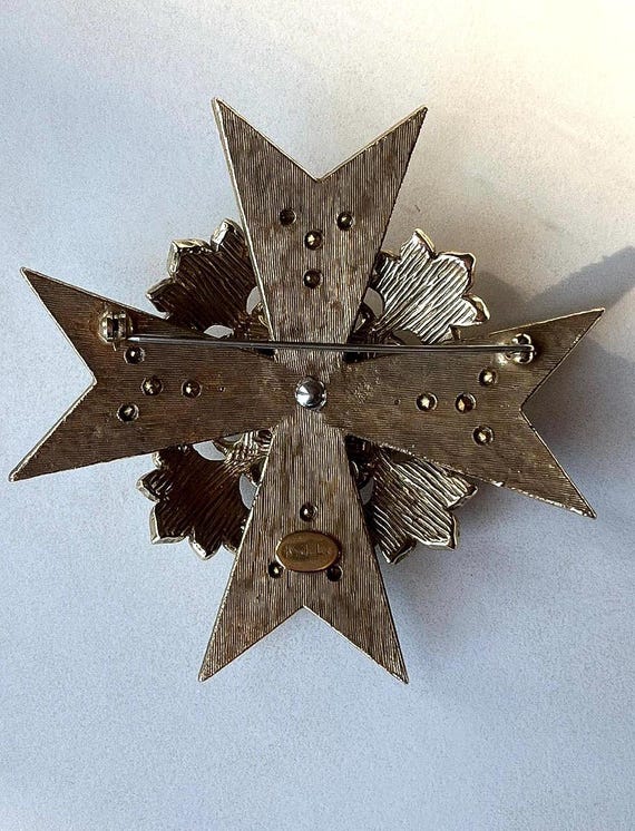 Kenneth Jay Lane Crystal Star Brooch: 1960s Vinta… - image 6