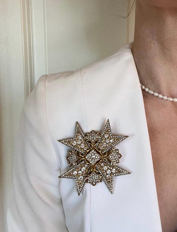 Kenneth Jay Lane Crystal Star Brooch: 1960s Vinta… - image 1