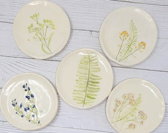 Pressed Florals Trinket Dishes(Each dish is sold separately)