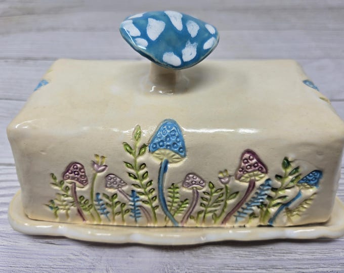 Ceramic European Covered Butter Dish
