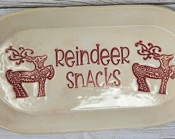 Holiday Reindeer Snacks Dish