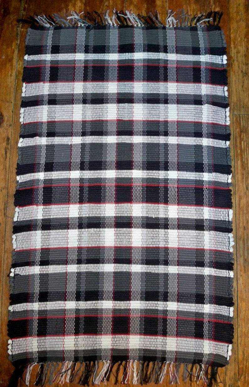 Handwoven Plaid Rag Rug Highland Pattern Black, Grey, White, Red Inv. ID03-0171 image 1