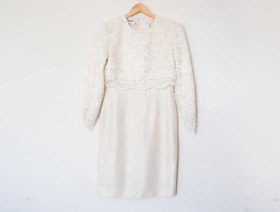 Leslie Fay | Vintage 80's/90's Lace & Pearl Long Sleeve Bridal Dress | Size 12, Wedding, Bridal, Communion/ Mother of Bride, Classic, Chic Leslie Fay | Vintage 80's/90's Lace & Pearl Long Sleeve Bridal Dress | Size 12, Wedding, Bridal, Communion/ Mother of Bride, Classic, Chic