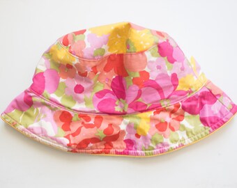? Vintage Y2K Floral Tapestry Bucket Hat Made in Japan Vintage Floral Tapestry Bucket Hat, Rose Jacquard  main image 4