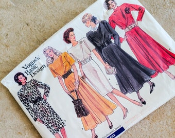 Sewing Pattern Vogue 1923 Vogue’s Basic Design Easy Size 8 10 12 1980s Vintage