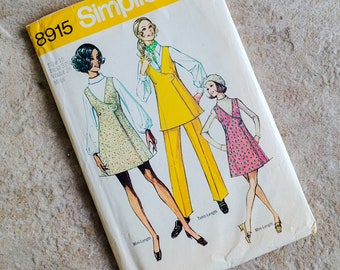 Vintage 1970s Simplicity  Pattern 8915 Misses Jumper Tunic Pants Size 10 Bust 32 Waist 24 Uncut