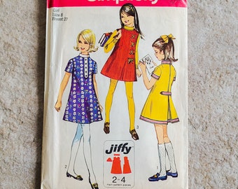 Girls 1960s Dress or Jumper Pattern Simplicity 8427 Three Styles Size 8
