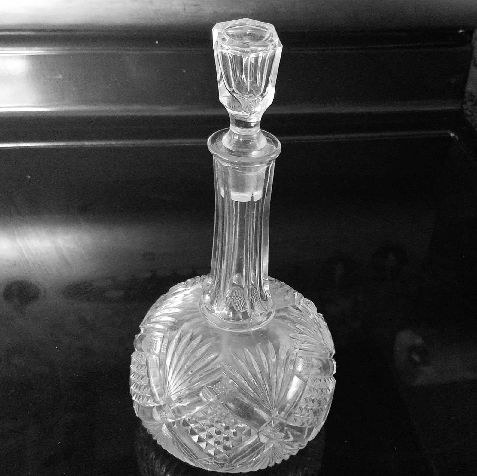 Vintage Glass Decanter Liquor Decanter Diamond Criss Cross Etsy