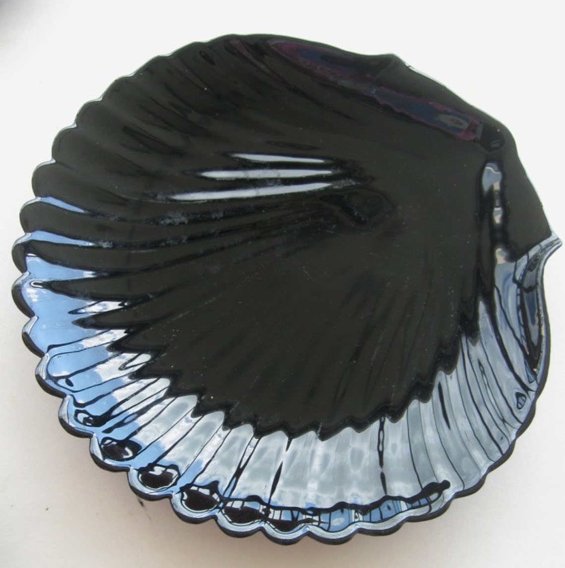 Vintage Shell Plate Dish Black Shell Clam Shell Set of Four Etsy