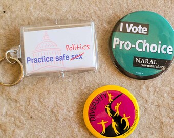 Vintage Women’s Rights Planned Parenthood Pro Choice Buttons Key Chain Diversity Pin I Vote Pro Choice