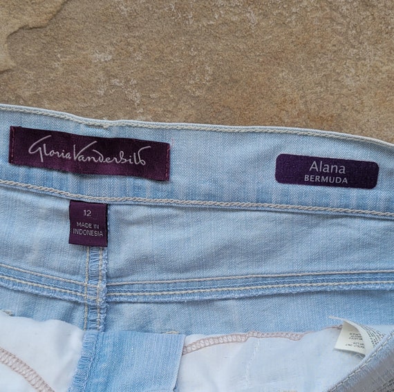 Denim Shorts Embroidered Gloria Vanderbilt Bermud… - image 5