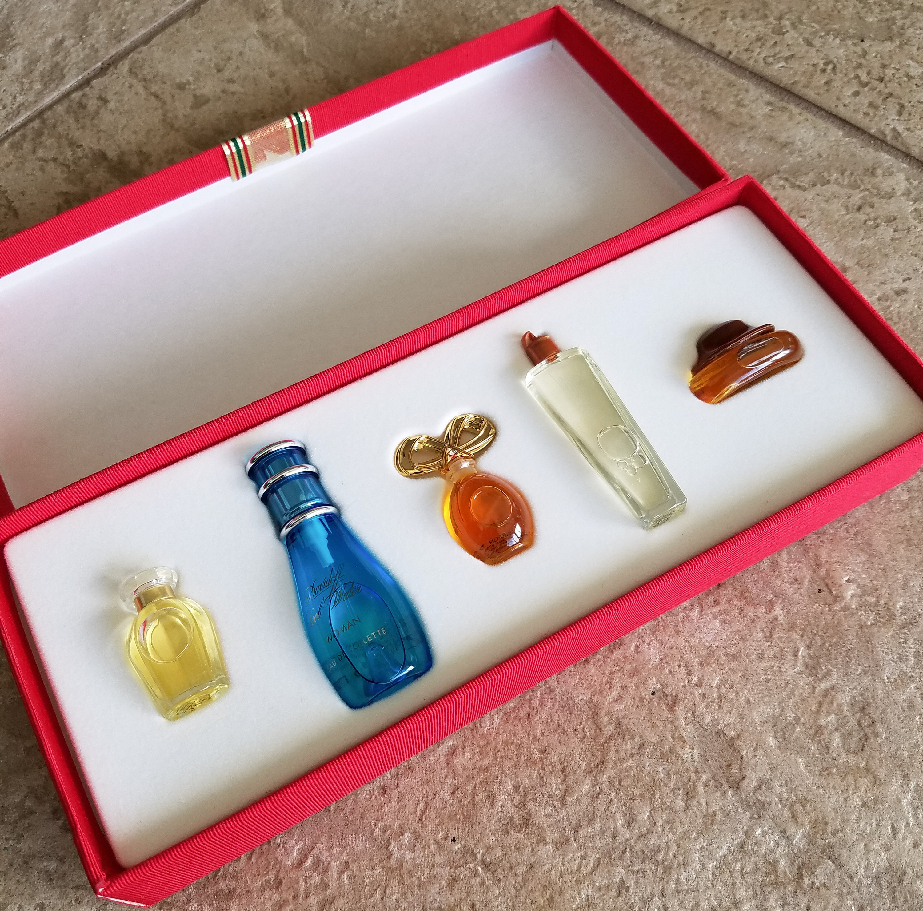 custom mini perfume gift set 10ml box roll on round perfume tube box 100ml  packaging perfume
