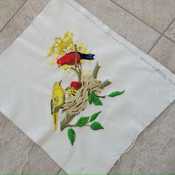 Bird Crewel Embroidery Scarlet Tanager Avon Creative Needlecraft Hand Embroidered Wool Yarn 1970s Vintage