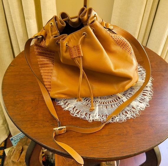 Vintage Leather Hobo Bucket Bag Drawstring Brown … - image 2